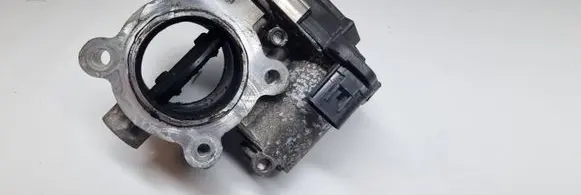Opel Zafira C Throttle valve 55570009DB