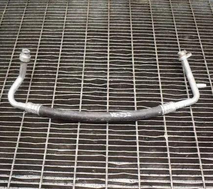 Mercedes-Benz X-class W470 Air conditioning (A/C) pipe/hose 924804KJ0C