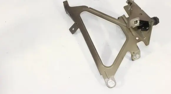 Radiator support slam panel bracket