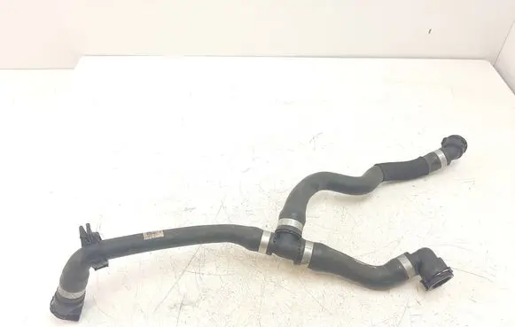 BMW 4 F36 Gran coupe Engine coolant pipe/hose 8616558