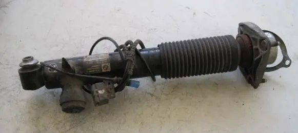 BMW X5 F15 Rear window strut damper 6867868