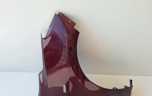Mitsubishi Space Star Fender