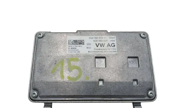 Volkswagen PASSAT B7 Windshield/windscreen camera 3Q0980654D 0203500184