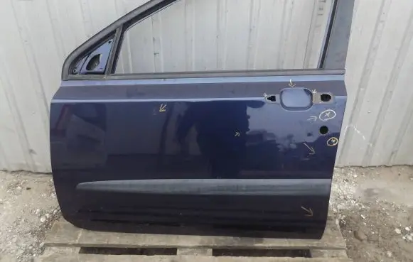 Fiat Stilo Front door