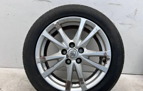 Toyota Avensis T270 R17 alloy rim 