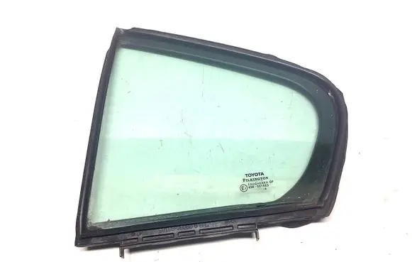 Rear vent window glass