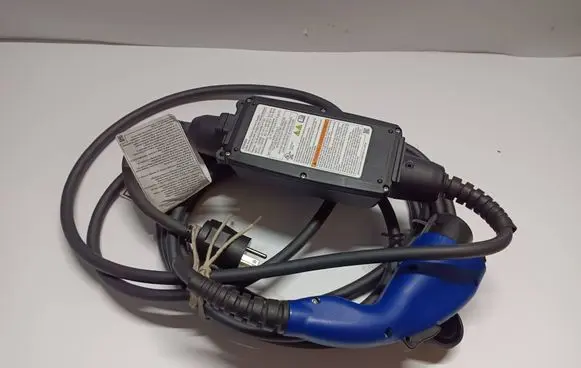 Toyota ProAce Max Battery charger (optional) G906047130 E319488