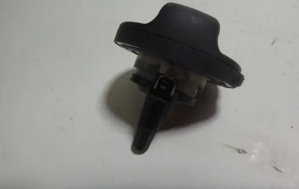 BMW 7 F01 F02 F03 F04 Fuel tank filler cap 7222391