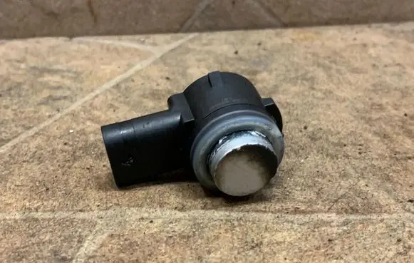 Mercedes-Benz E W212 Parking PDC sensor A0009059300