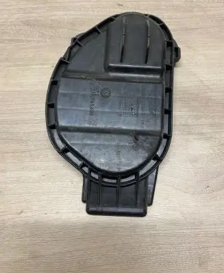 Volkswagen Golf Sportsvan Headlight/headlamp dust cover 510941608