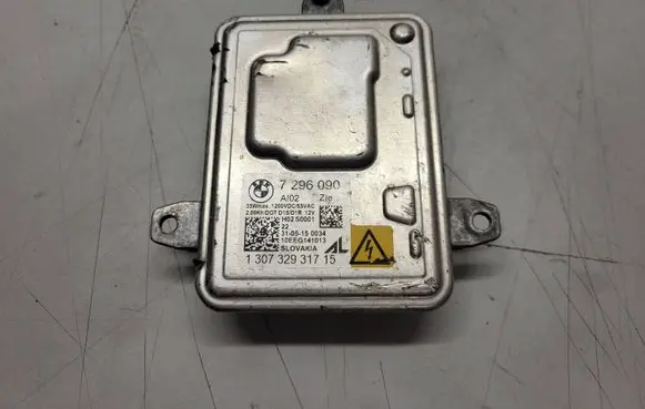 BMW 3 F30 F35 F31 Headlight ballast module Xenon 7296090