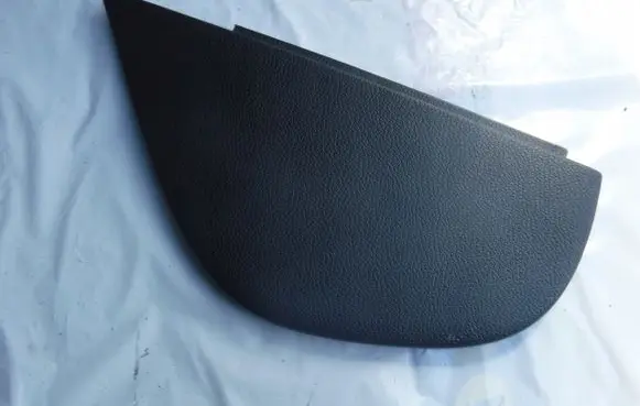 Volkswagen Golf V Trunk/boot side trim panel 1K0858247F