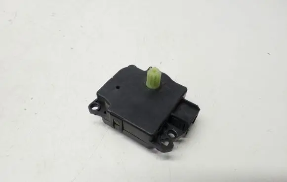 Dodge Challenger Air flap motor/actuator GL545001 545250008