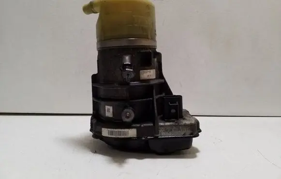 Volvo XC60 Power steering pump 31387595