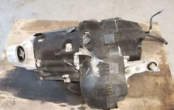 Tesla Model S Engine 1035000-00-J