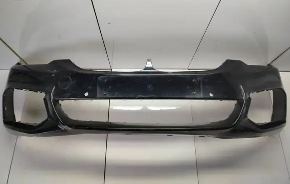 BMW 5 G30 G31 G38 Front bumper 8064928