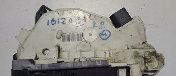 Seat Ibiza IV (6J,6P) Front door lock 5N1837015C