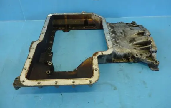 Audi A8 S8 D2 4D other engine part 077103603p