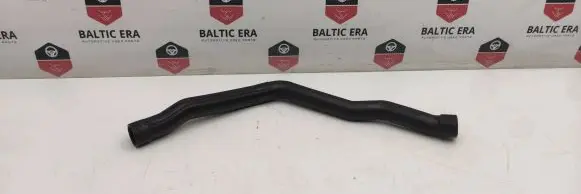 Mercedes-Benz E W212 Breather hose/pipe A6510101282