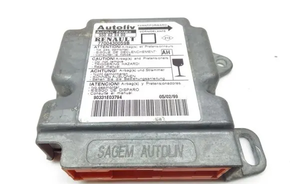 Renault Megane I Airbag control unit/module 550629400 7700430059B