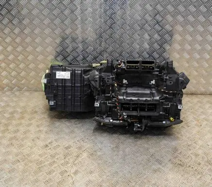 BMW 5 F10 F11 Interior heater climate box assembly X5848005 9202574
