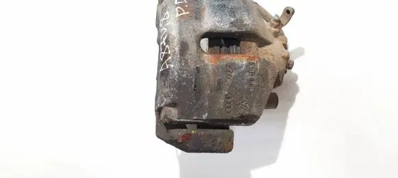 Volkswagen PASSAT B6 Front brake caliper 582vl