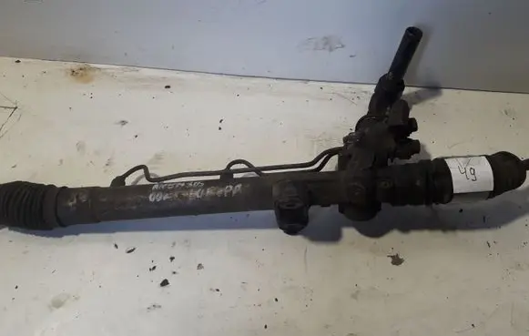 Toyota Avensis T220 Steering rack