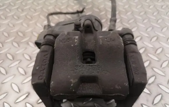 Volvo XC40 Rear brake caliper