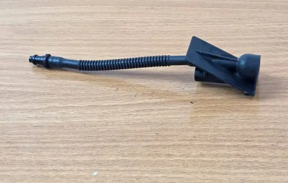 Ford Focus Windshield washer spray nozzle JX7B17666