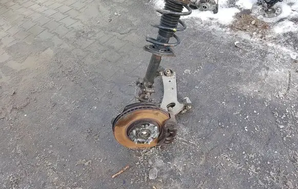 KIA Sportage Front wheel hub spindle knuckle 