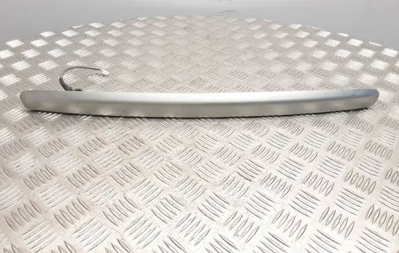 Toyota Corolla Verso AR10 Tailgate trim