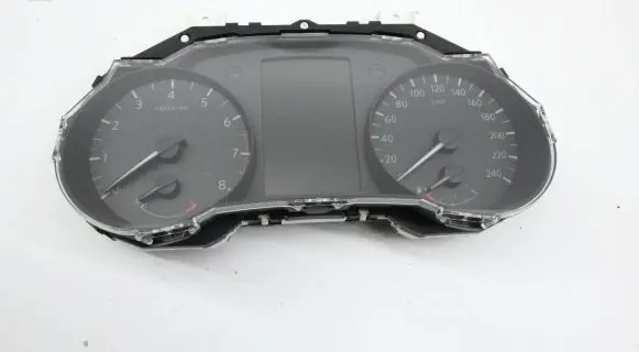 Nissan Pulsar Speedometer (instrument cluster)