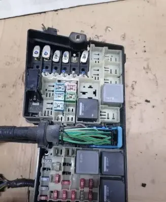 Ford Focus Fuse box set 6M5T14K733DJA
