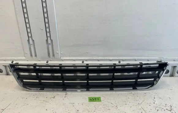 Volkswagen PASSAT B6 Front bumper lower grill 3C0853101