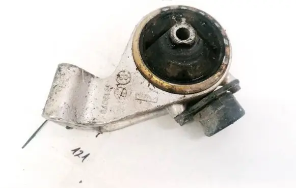 Volvo S60 Engine mount bracket 4618076