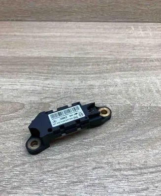 Mercedes-Benz CLK A209 C209 Airbag deployment crash/impact sensor 0018209126
