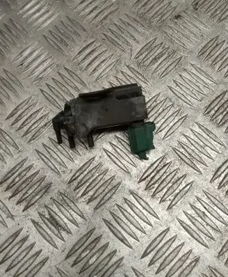 Ford Focus Turbo solenoid valve