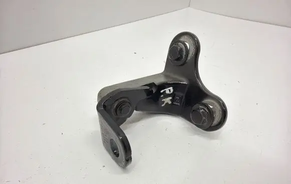 Tesla Model Y Front door lower hinge 149749200C