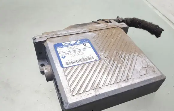 Volvo S40, V40 Engine control unit/module 7700868321 3085430002