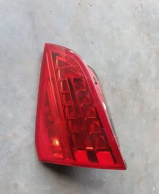Audi A4 S4 B8 8K Tailgate rear/tail lights 8K9945094B