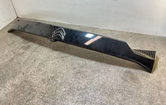 Citroen C4 III e-C4 Trunk door license plate light bar 9838657780 9834897980 9834897880