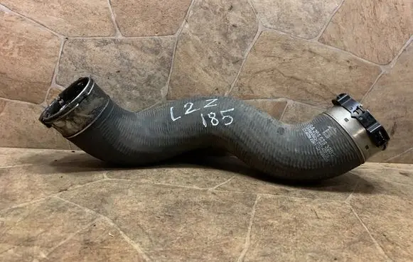 Mercedes-Benz E W212 Intercooler hose/pipe A2045283282