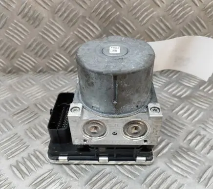 Skoda Octavia Mk3 (5E) ABS Pump 5Q0614517EQ