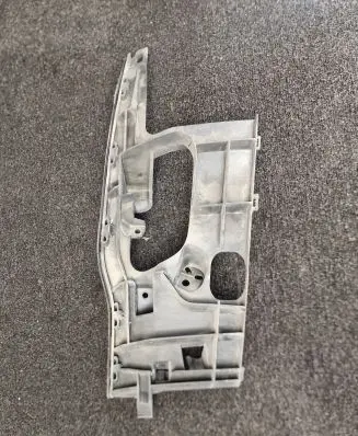 Audi A7 S7 4G Front bumper mounting bracket 4G8807096