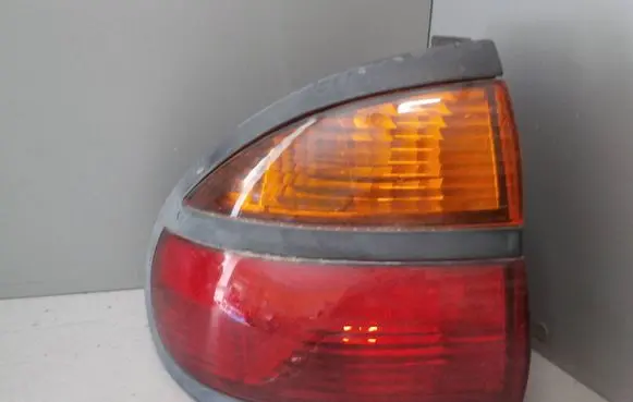 Renault Laguna I Rear/tail lights 67732970
