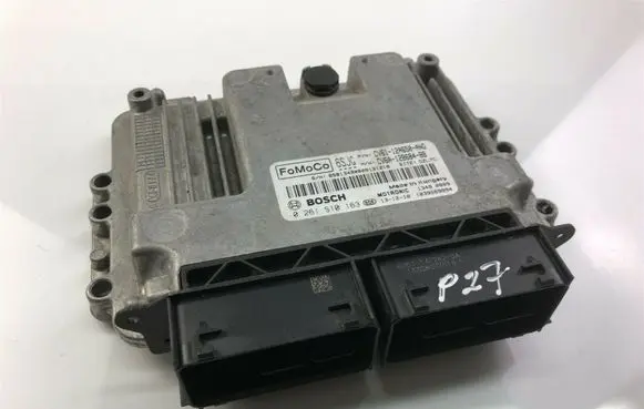 Ford Focus Other control units/modules 87BCV6112A650AG P27