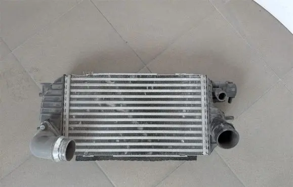 KIA Sportage Intercooler radiator 282802M800