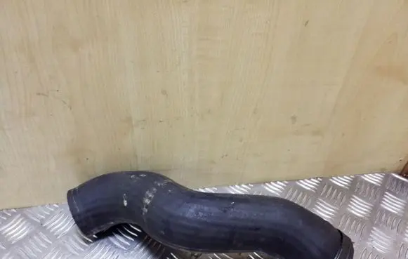 Volvo S60 Intercooler hose/pipe