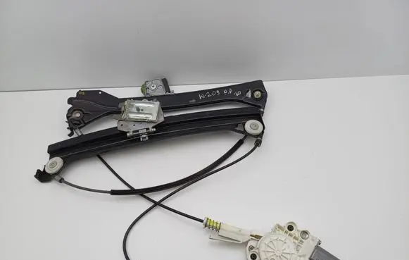 Mercedes-Benz CLK A209 C209 Front door window regulator with motor A2308200942 0130821920