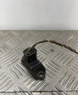 Audi A6 S6 C6 4F Acceleration sensor 4F0907651